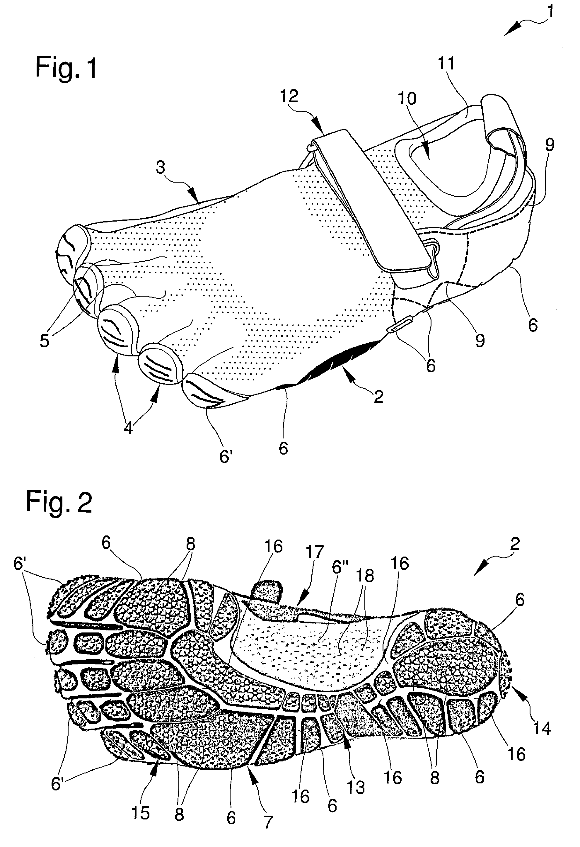 High foot mobility shoe