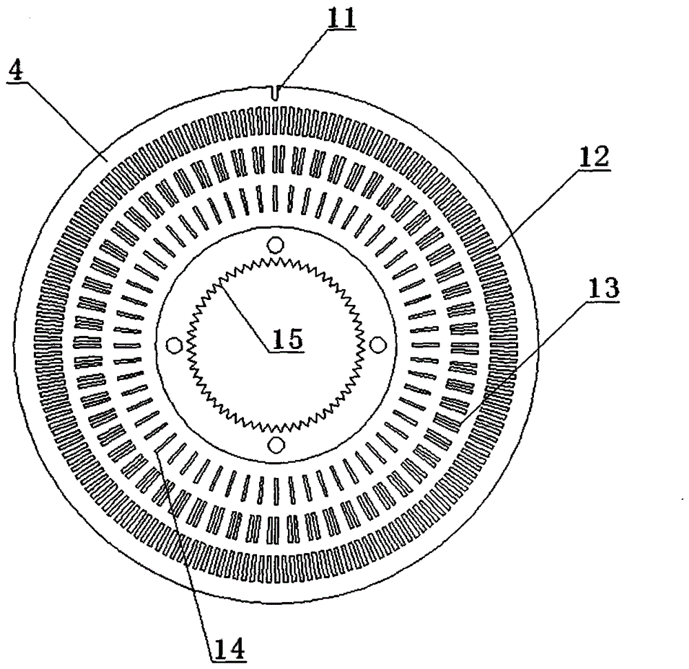 A device and method for determining the rotation phase and real-time position of an engine crankshaft