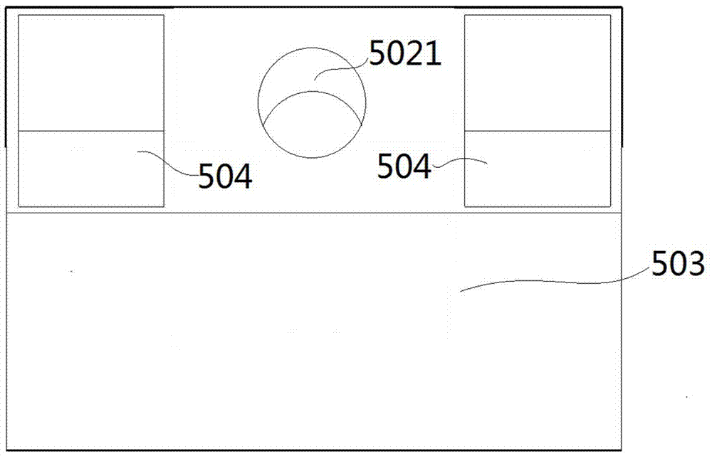 Force balance type plug-socket assembly