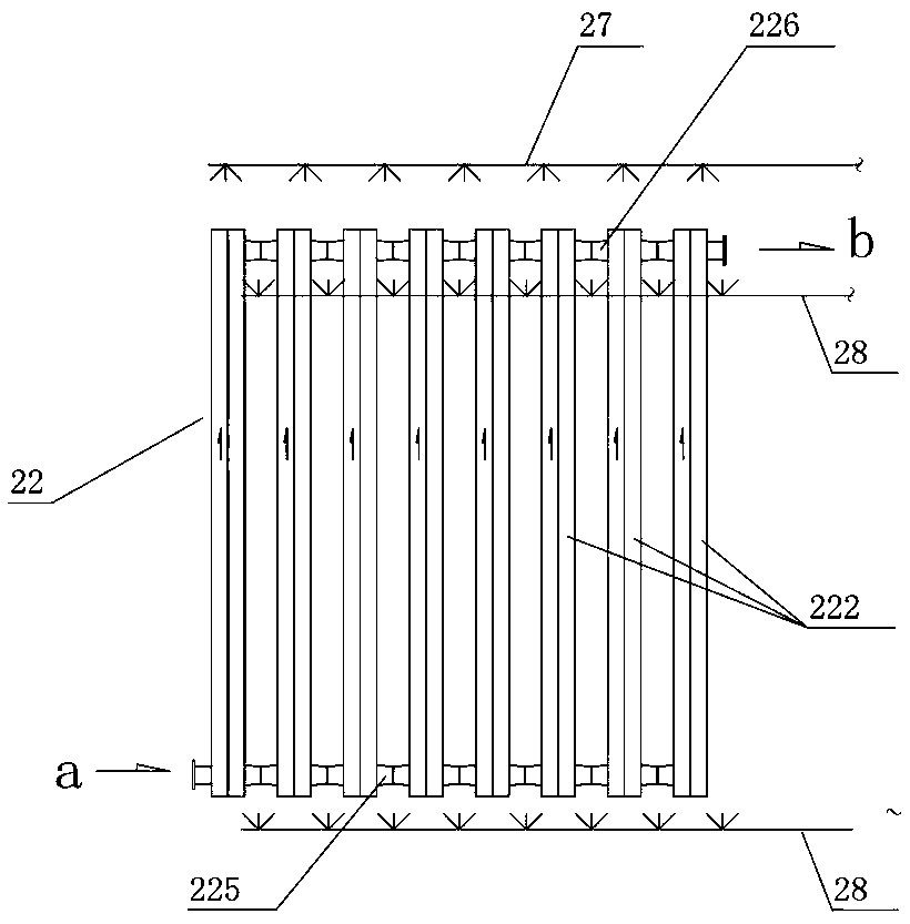 Spraying type condenser, evaporative cooling refrigerator, evaporative cooling air conditioner and application method thereof