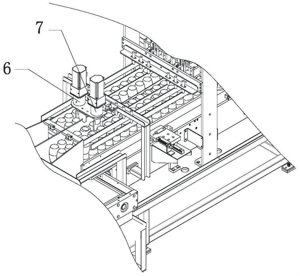 Bottle feeding device of automatic box filling machine for PET bottles