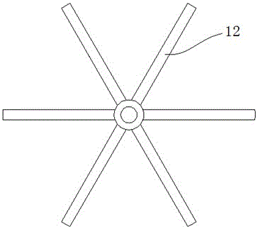 A feeding device for conveying powdery raw materials