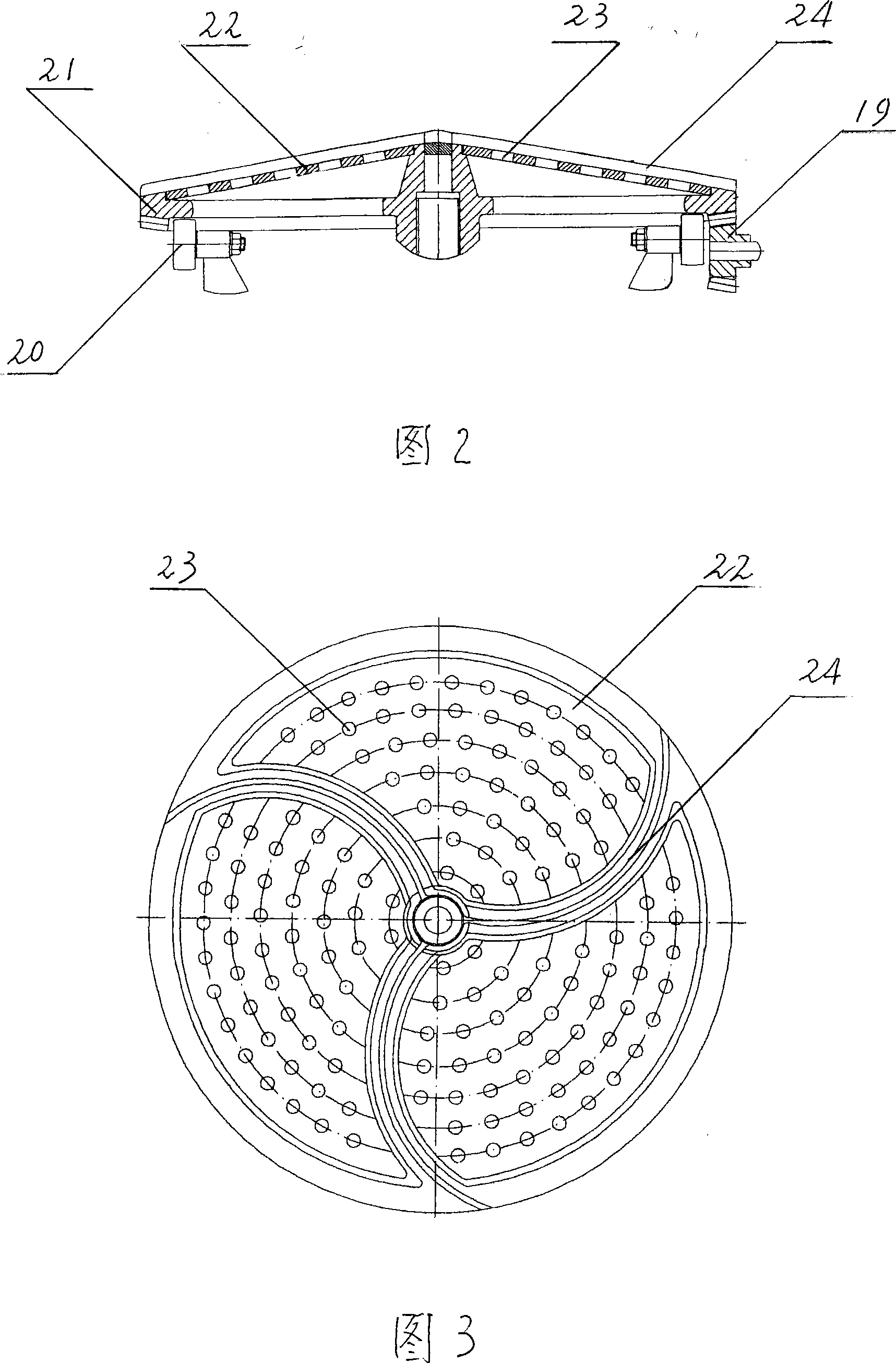 Solid biomass upright continuous retorting device