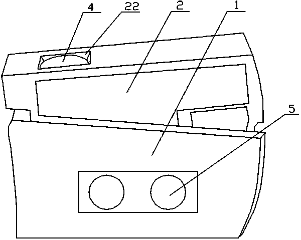 A secondary cable core insulation protection clamp