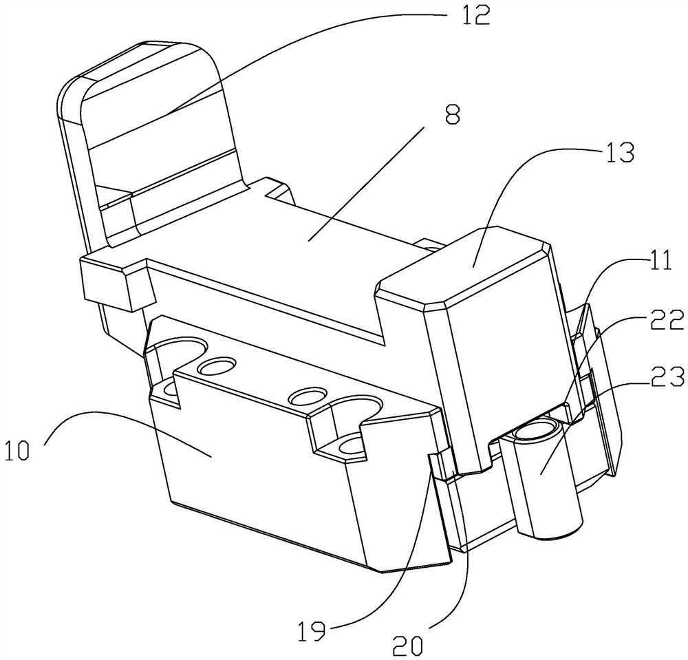 Demolition mechanism for automobile auxiliary instrument shell