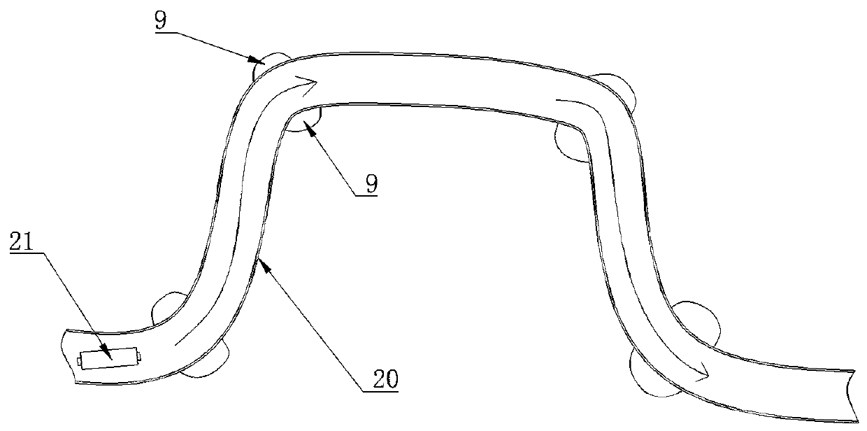 Automatic scanning device based on ray detection and moving method of automatic scanning device in pipeline