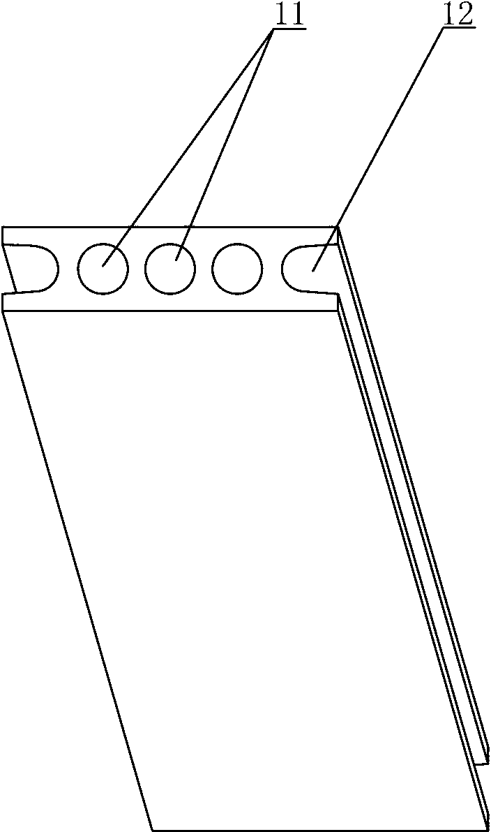 Prefabricated concrete template, prefabricated building comprising same and construction method of template