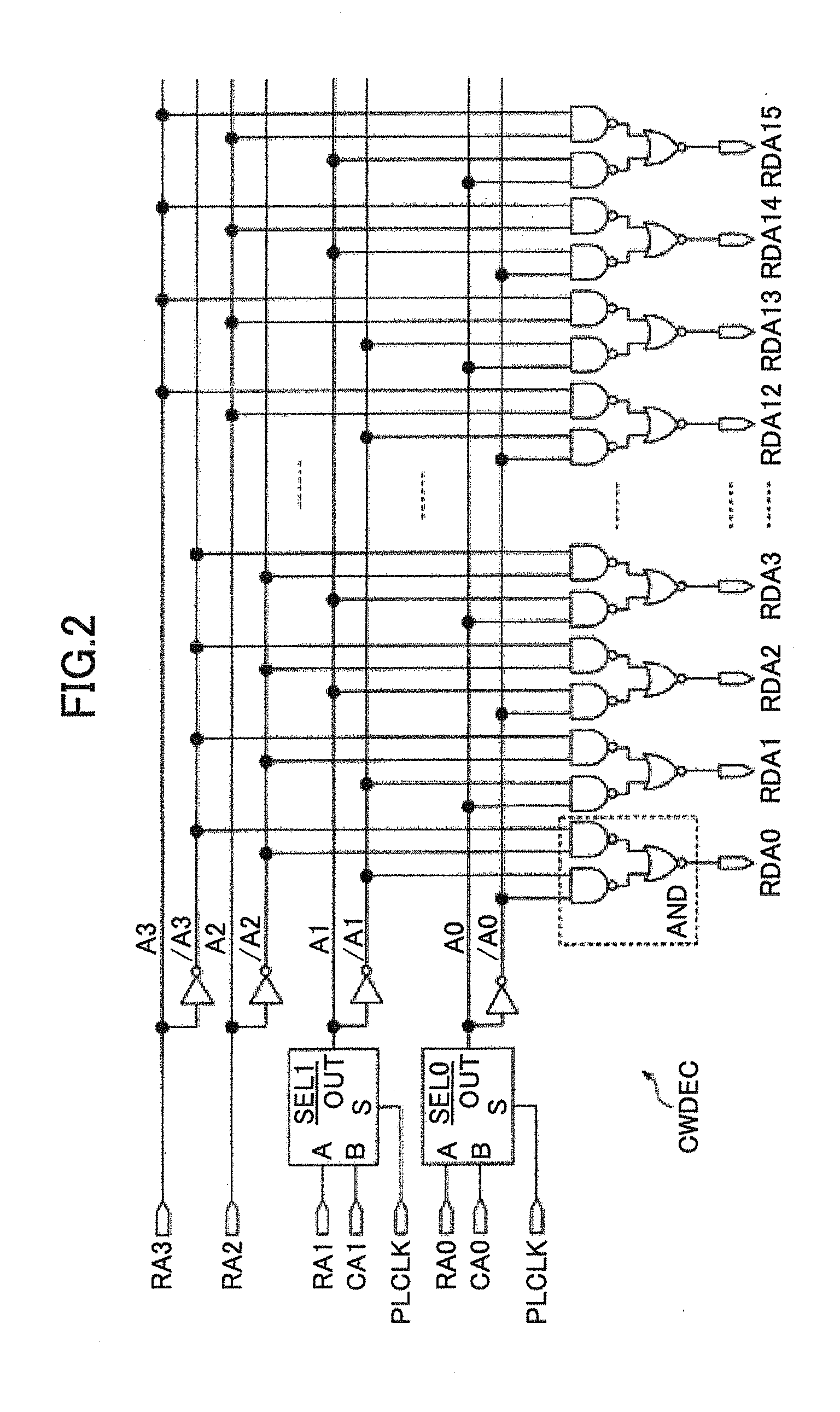 Semiconductor memory and method for operating the semiconductor memory