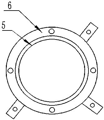 Large container interior cleaning and sprinkling device and using method