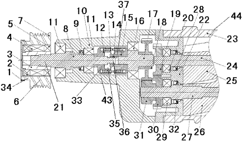 Mechanical supercharger structure with speed-increasing and shock-absorbing functions