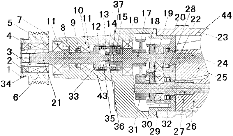 Mechanical supercharger structure with speed-increasing and shock-absorbing functions