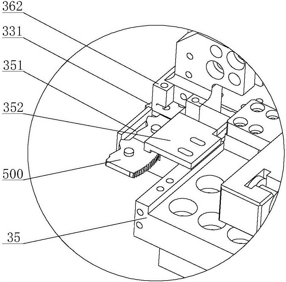 Deburring machine and feed mechanism thereof