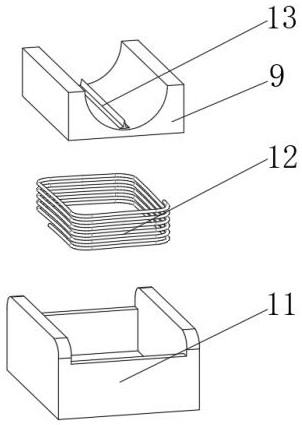 Peeling mechanism matched with cables with different diameters