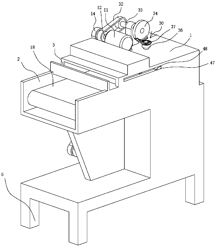 Wood waste crushing and grinding machine