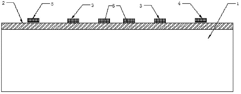 SOI (silicon on insulator) pressure sensor with self- temperature drift compensation