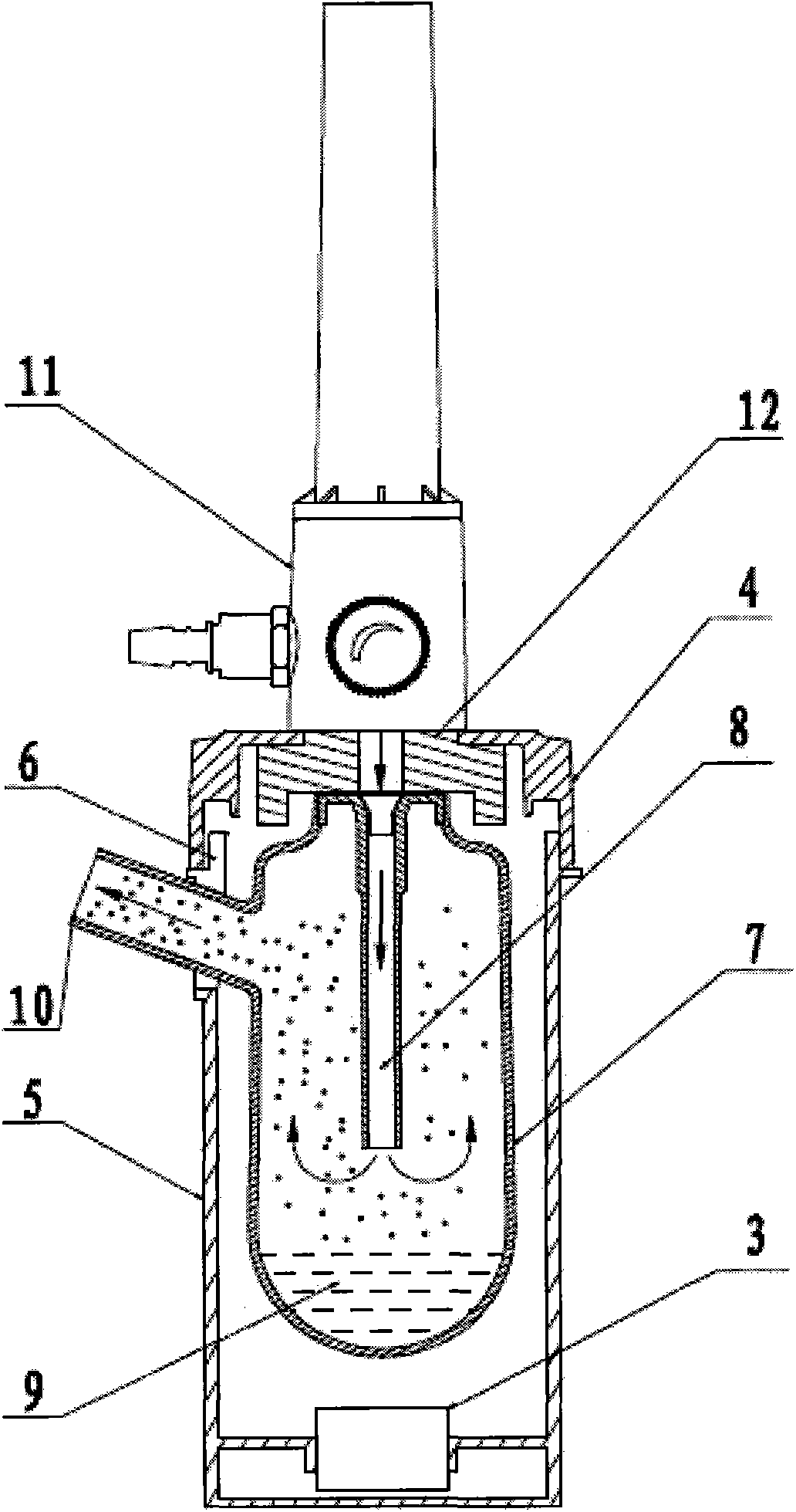 Separable oxygen-inhaling ultrasonic dosing device for atomizing tank