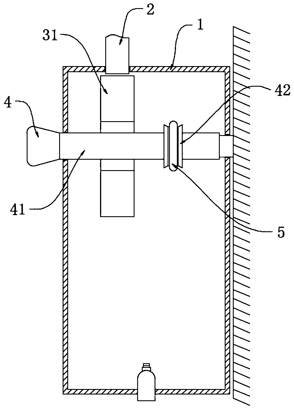 Automatic valve closing device for solar water heater overflow