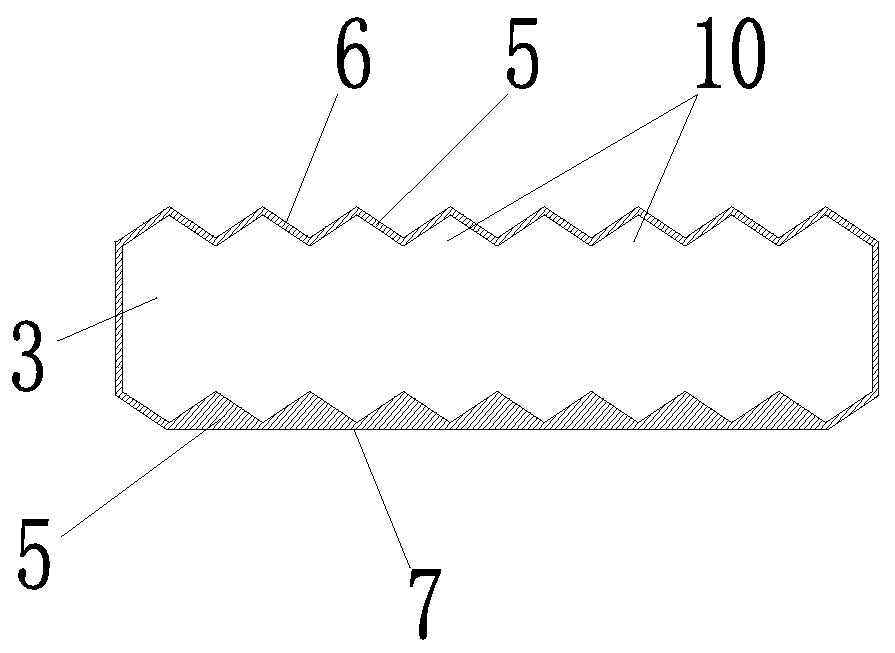 A structured high-gain reflective ribbon for solar cells