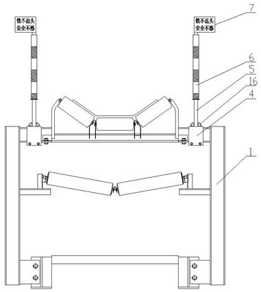 Belt conveyor capable of preventing foreign matter from extending outwards