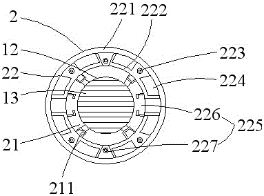 Headlight cluster structure with double illumination area of ​​lateral light spot