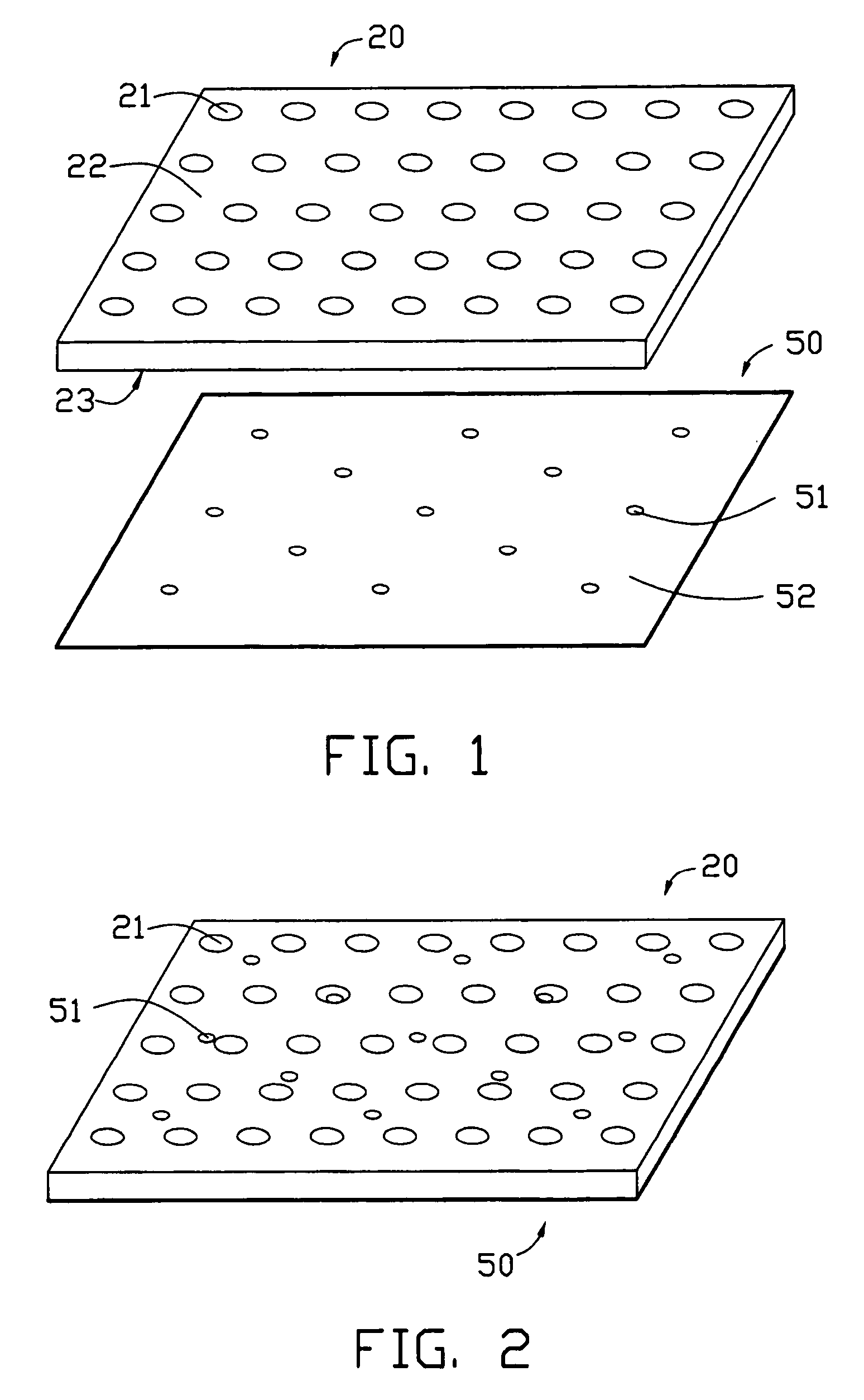 Locating device for measuring distances between dots of a light guide plate and method for using same