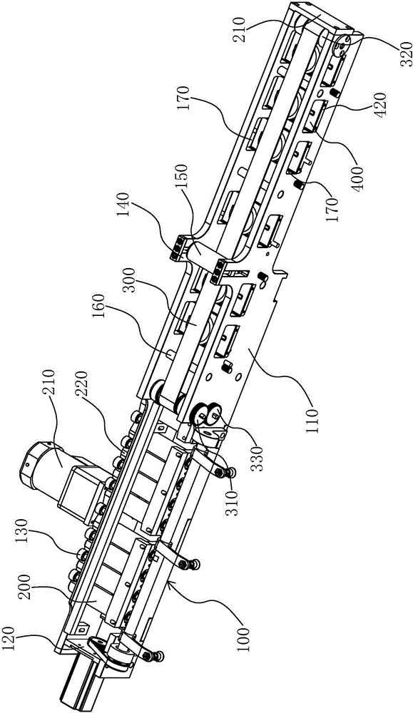 Automatic conveying mechanism for side plate of air conditioner