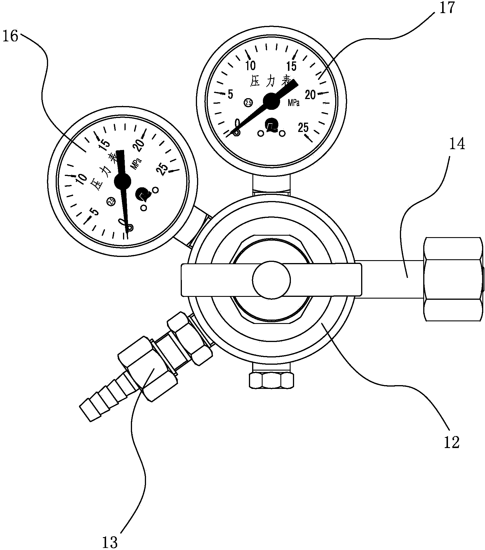 Plastic pressure reducer and manufacturing method of plastic pressure reducer