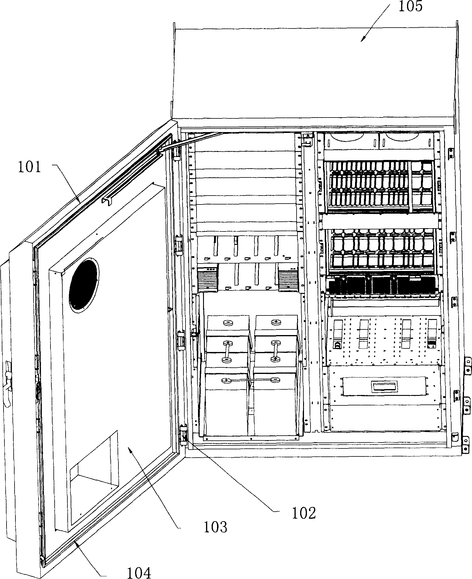 Heavy load door and its producing method