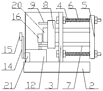 Conveying device facilitating wine box code spraying