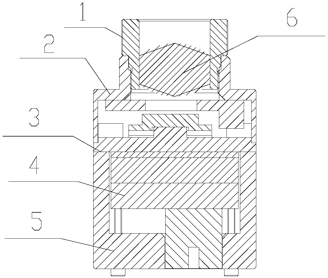 Heat dissipation type machine core shell structure