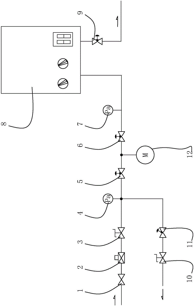 Automatic leakage detecting device of water heater or wall-hung stove and operating method thereof