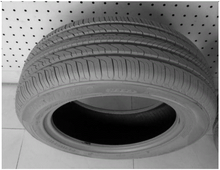 Rubber composition of tire tread and application of rubber composition