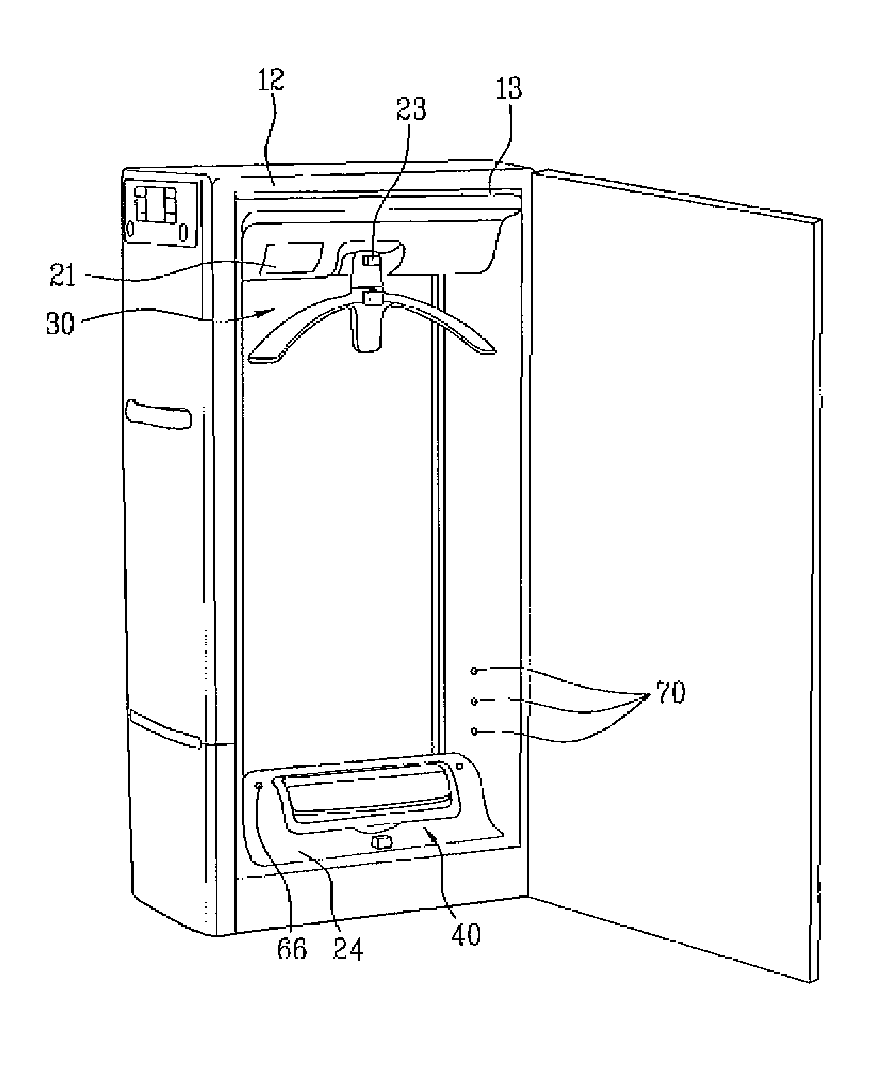 Supplemental clothes treating apparatus