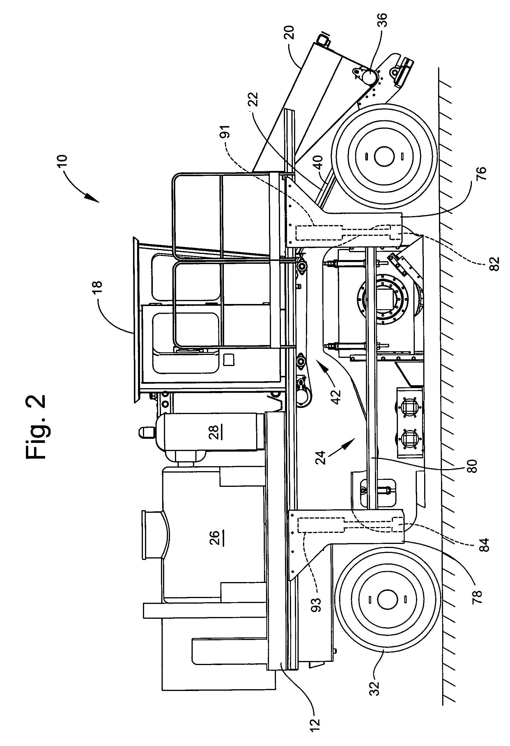 Pavement recycling machine and method of recycling pavement