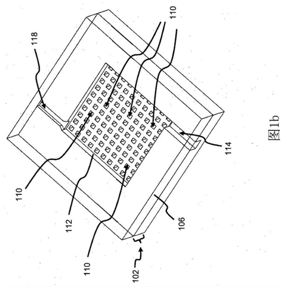 Micro-flow control device and method for controlling liquid flow