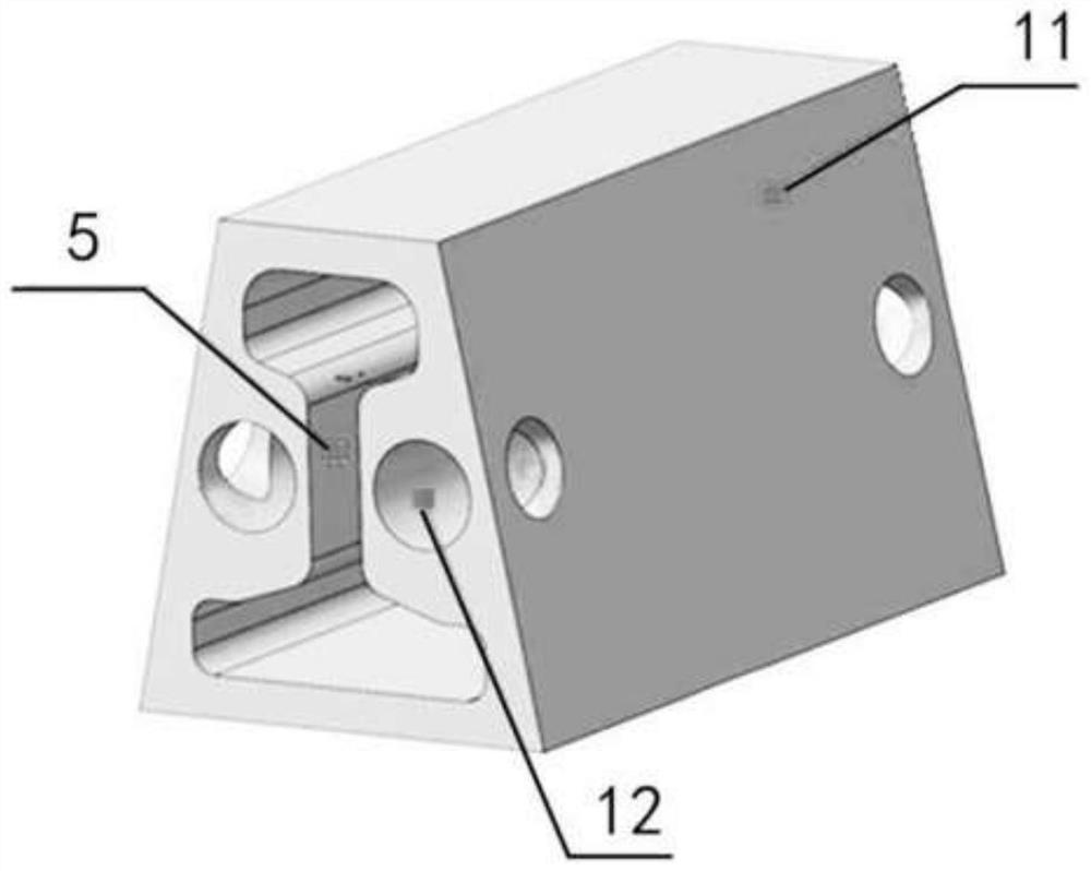 Low-noise steel rail for bridge crane and preparation method thereof