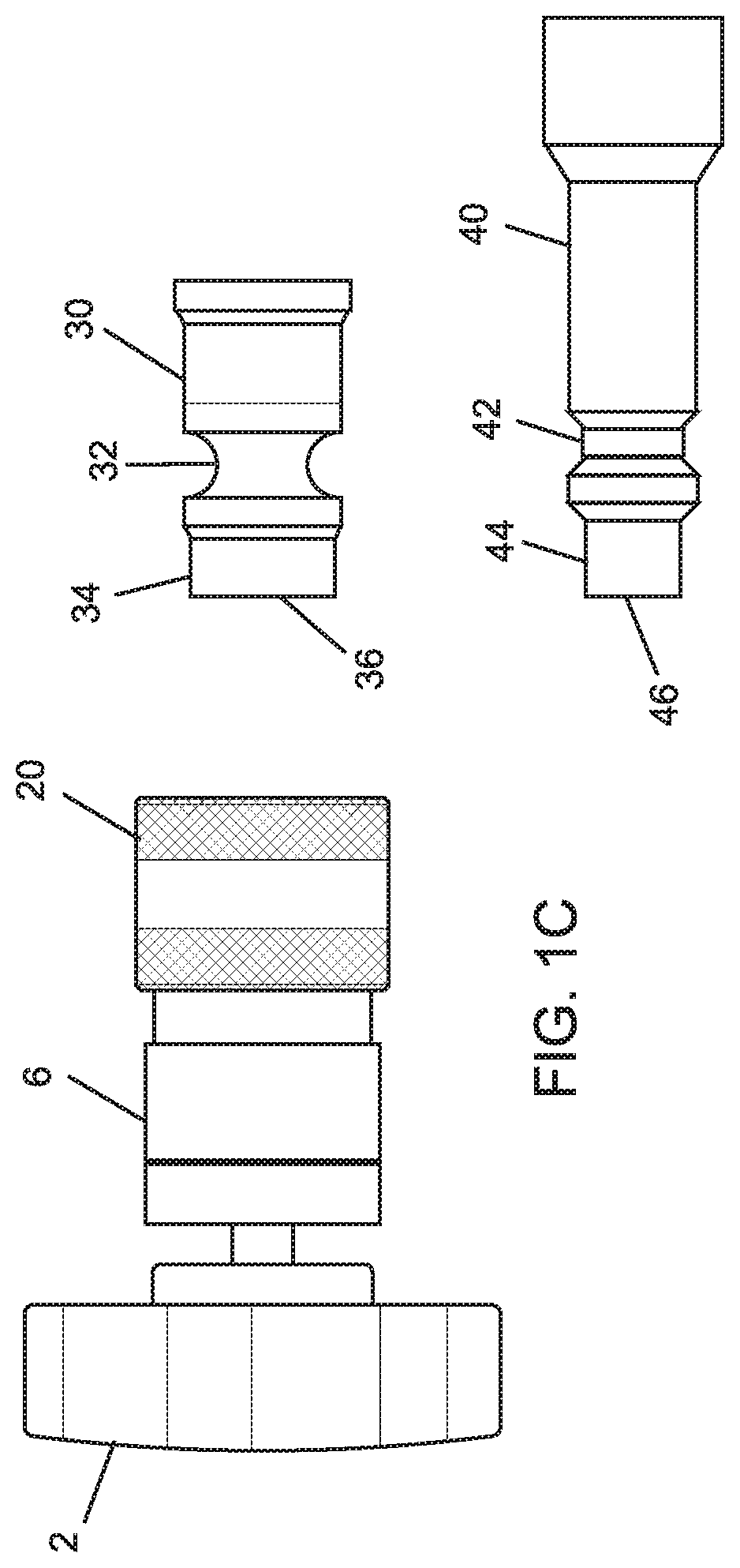 Device for preventing refrigerant leaks in air conditioning system service ports