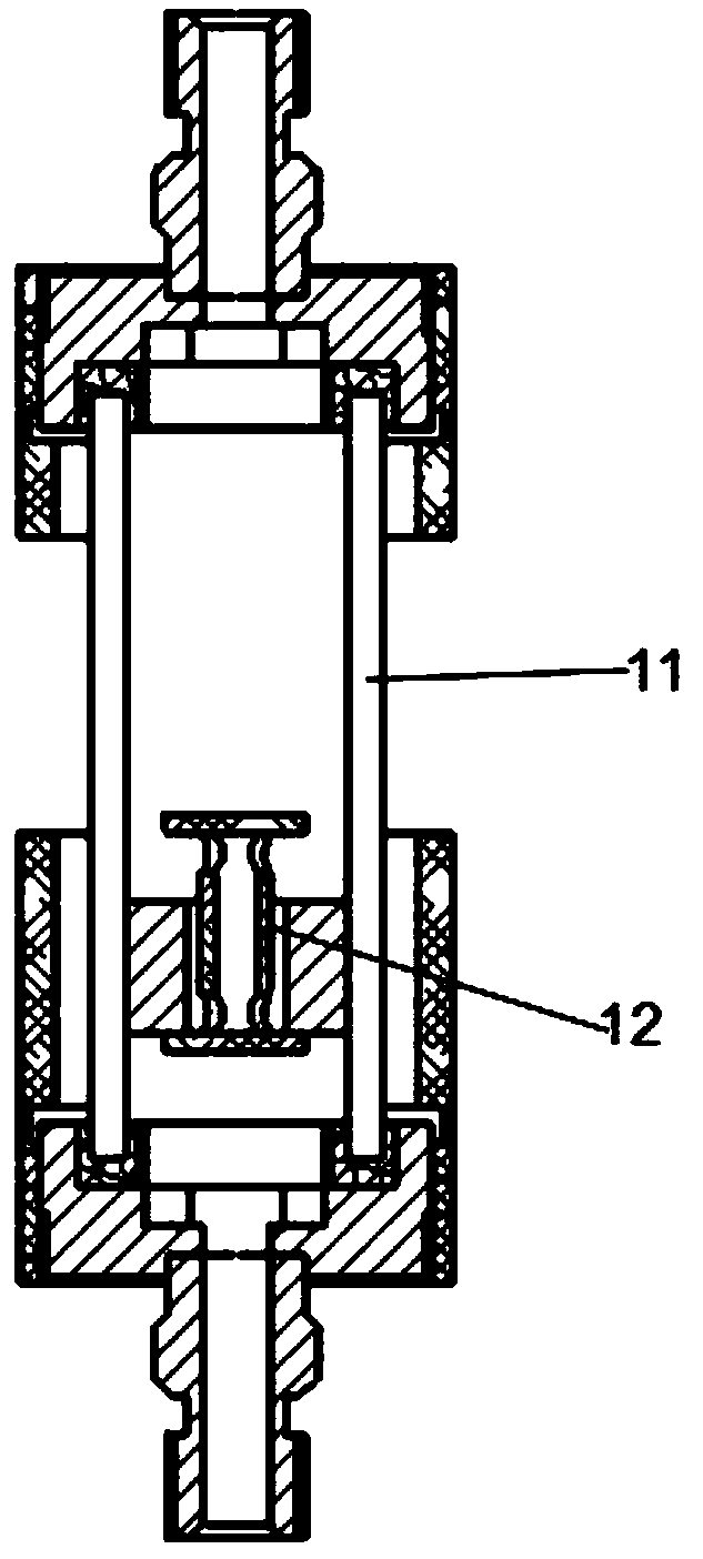 Automatic cleaning optical flow cell