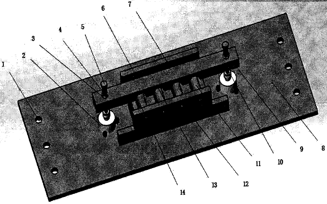 Fixing protection mechanism for continuous adjustment of pressure on cylindrical lithium battery