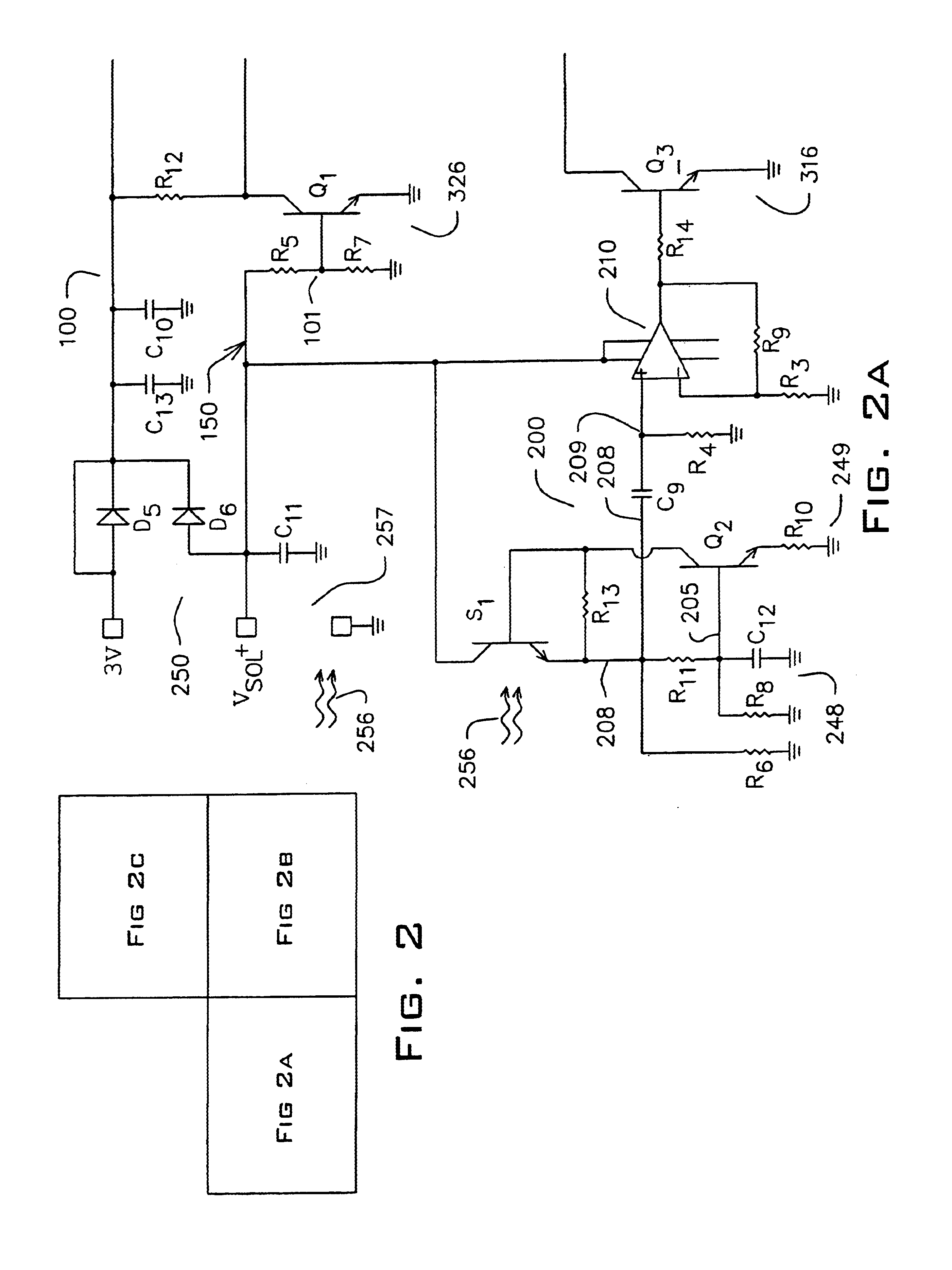 Low power phototransistor-based welding helmet providing reduced sensitivity to low intensity light and sharp phototransistor response to high intensity light