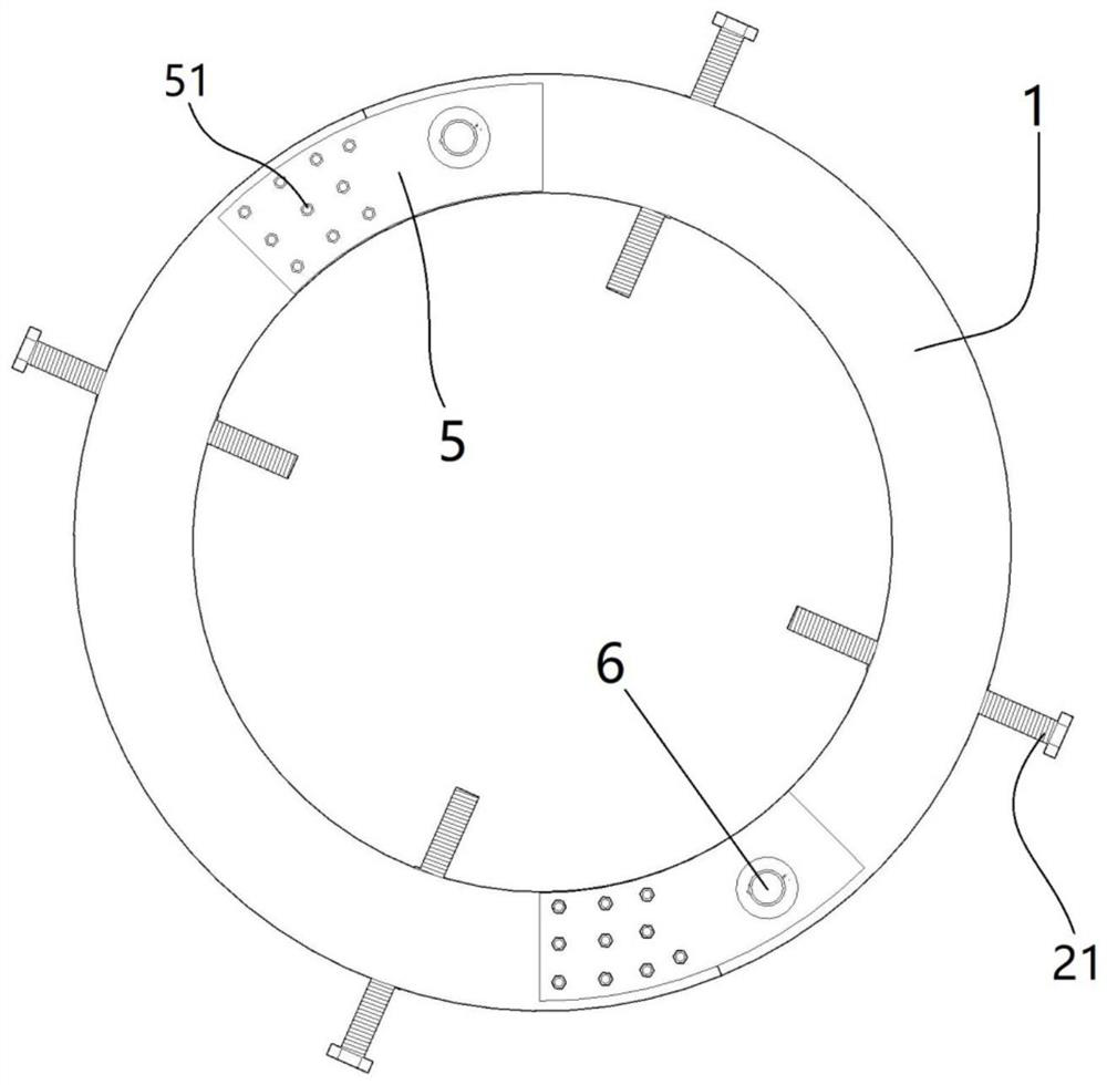 Annular alignment device and rapid alignment method for coaxial butt joint of steel pipes