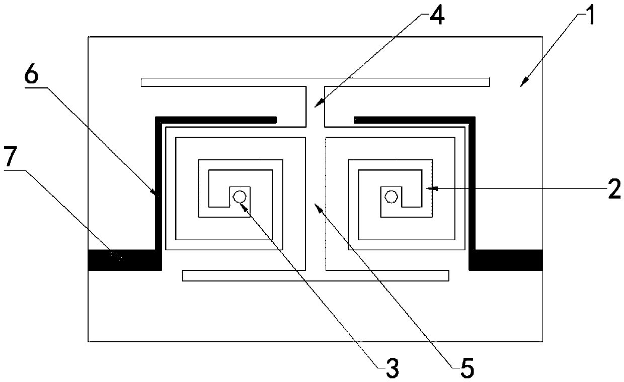 Plane compact spiral three-mode filter