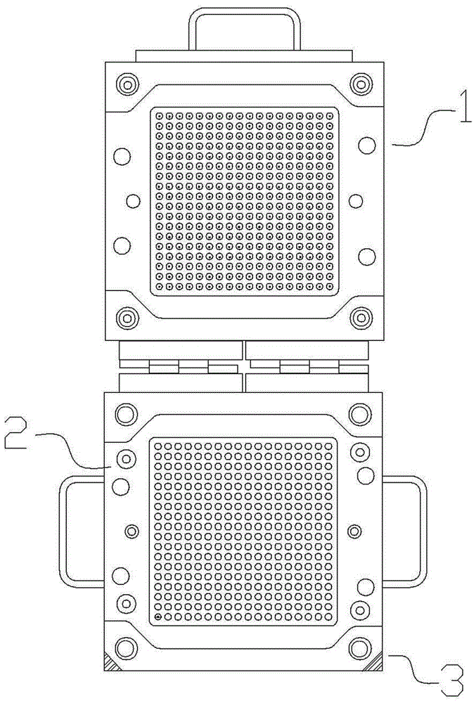 Upper plate of waterproof plug mold for automobile wire harness and plug connector