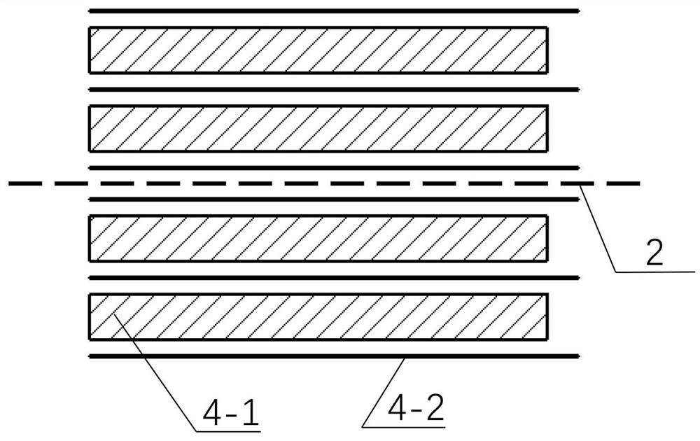 V-shaped sandwich type linear motor stator and driving method thereof