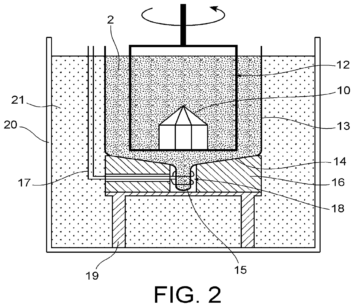 Method for manufacturing a single crystal by solution growth enabling trapping of parasitic crystals