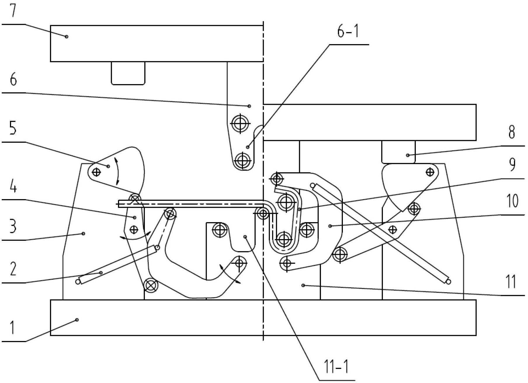 Railway fastener elastic strip forming die and forming method