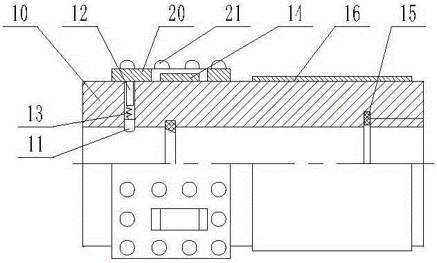 Quick-installation connector for brush head of vehicle-mounted cleaning system