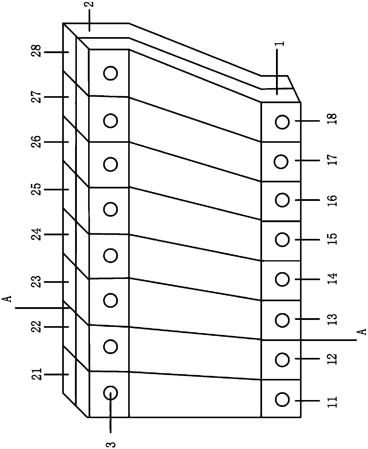 Mixed-structure blade, manufacturing method and sewing positioning clamp