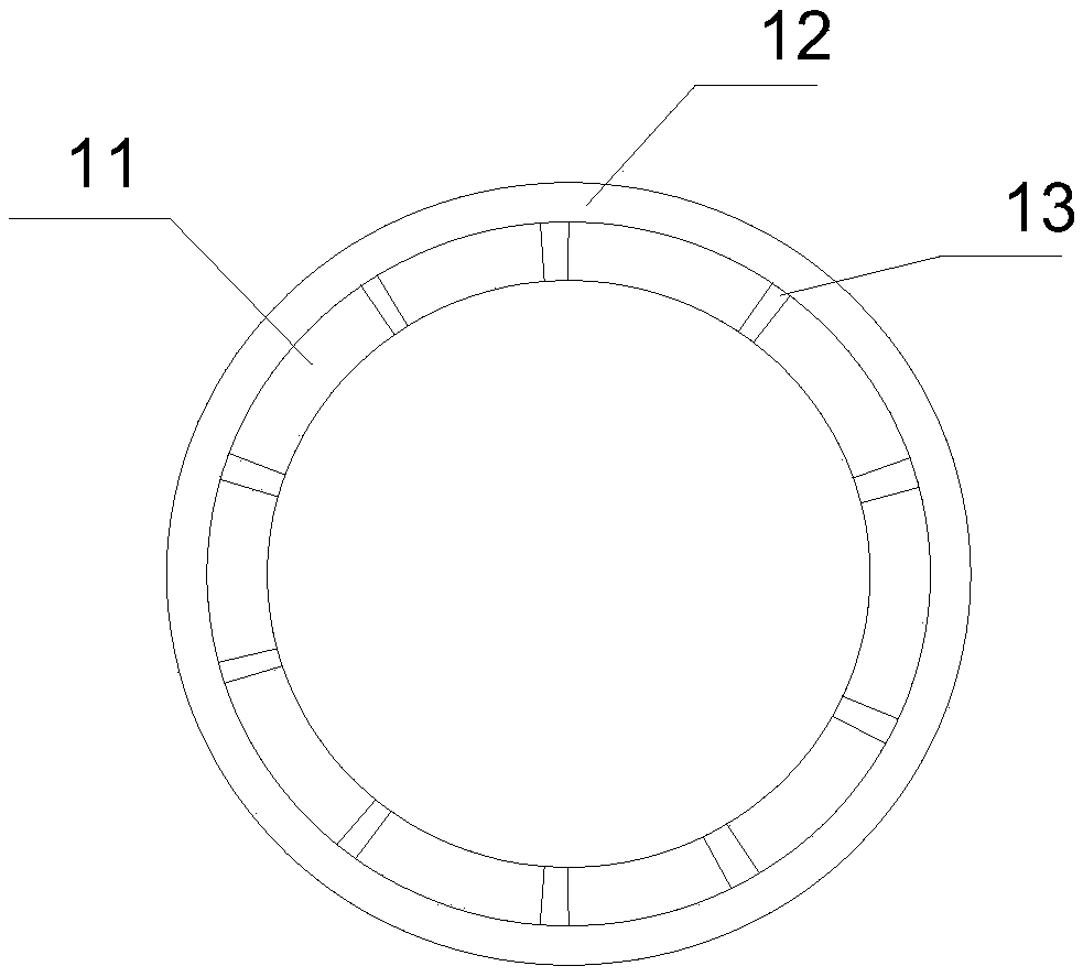 Road carriageway porous pavement structure and pavement method thereof