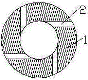 Efficient liquid distributing pipe